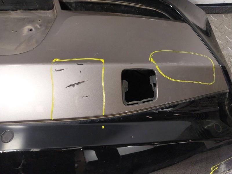 Recambio de paragolpes trasero para bmw i3 (i01) 125 kw referencia OEM IAM 51127370581  