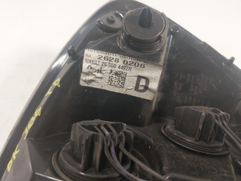 Recambio de piloto trasero derecho para renault zoe 68 kw referencia OEM IAM  265504492R 