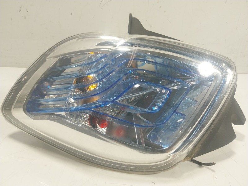 Recambio de piloto trasero izquierdo para renault zoe 68 kw referencia OEM IAM  265554013R 