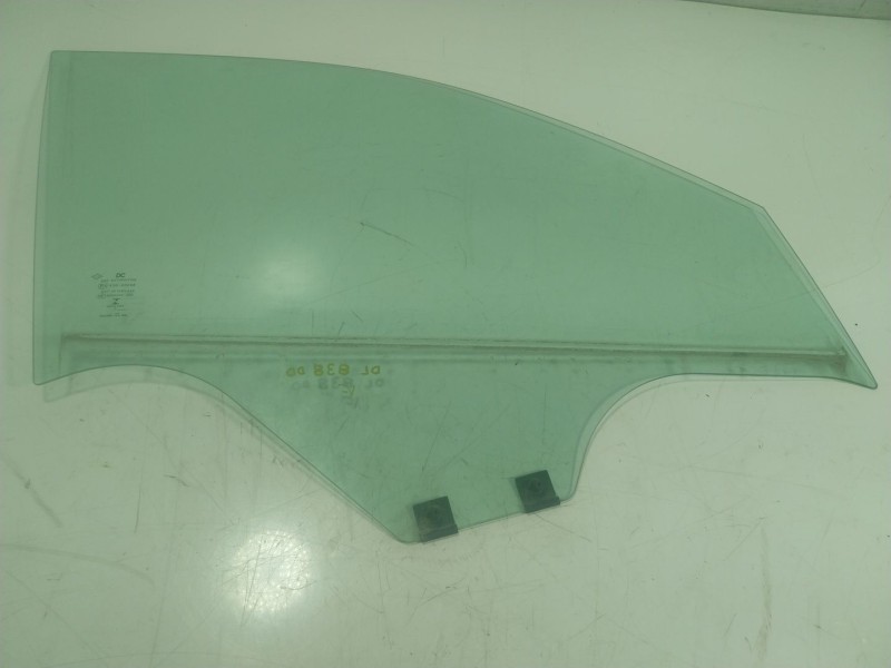 Recambio de cristal puerta delantero derecho para smart forfour ev eq 17.6 kwh referencia OEM IAM   