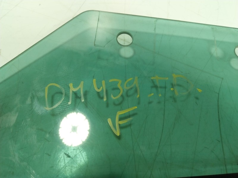 Recambio de cristal puerta trasero derecho para seat ateca (kh7) fr go referencia OEM IAM 575845026A  