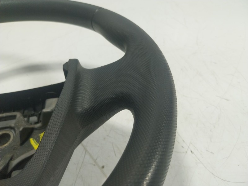 Recambio de volante para renault twizy urban referencia OEM IAM  484305823R 
