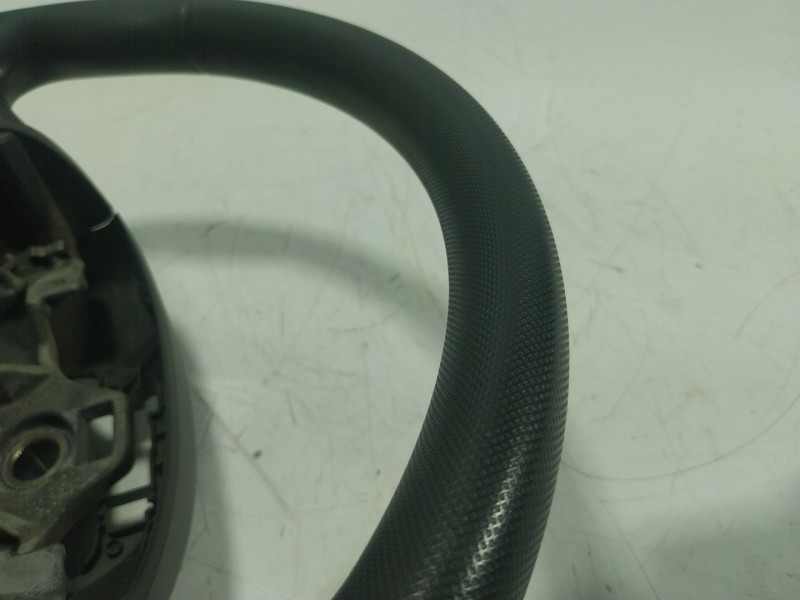 Recambio de volante para renault twizy urban referencia OEM IAM  484305823R 