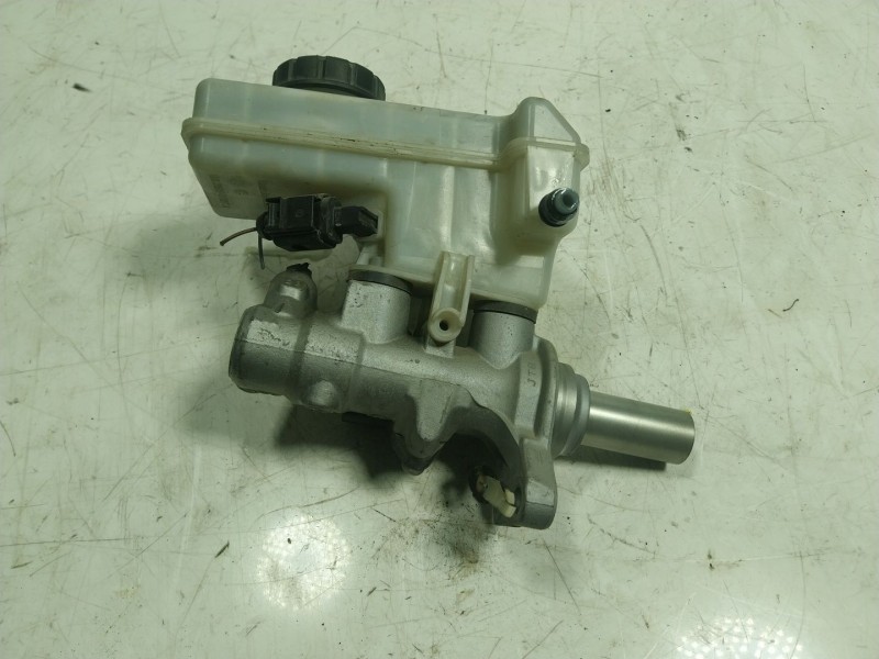 Recambio de bomba freno para seat leon (5f1) 1.2 tsi referencia OEM IAM 5Q1614019AC 5Q1611301 5Q1614019Q