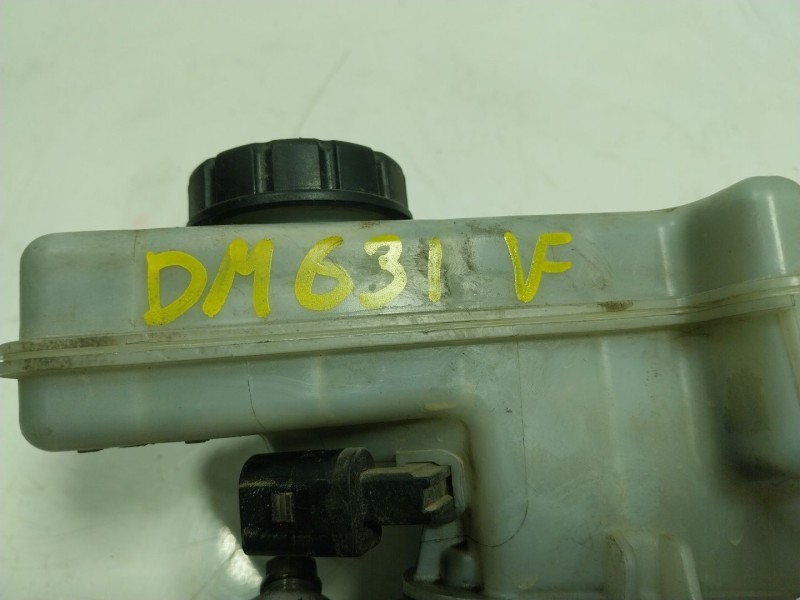 Recambio de bomba freno para volkswagen golf vii lim. 1.6 tdi dpf referencia OEM IAM 5Q1611021A 5Q1611301B 