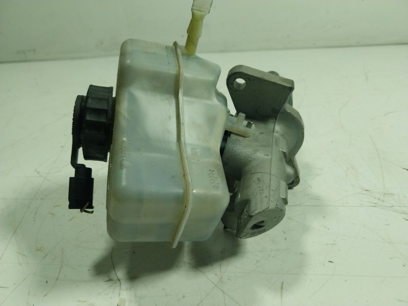 Recambio de bomba freno para bmw serie 3 berlina (e90) 2.0 turbodiesel cat referencia OEM IAM   