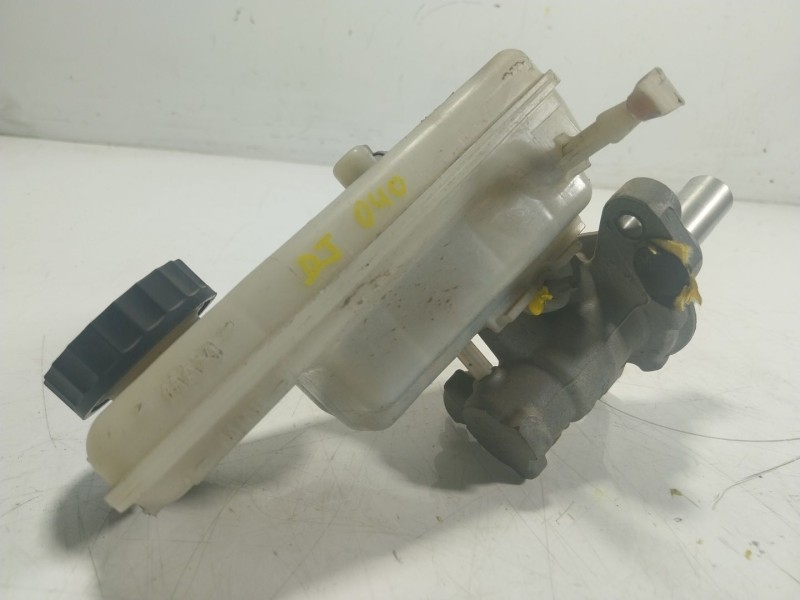 Recambio de bomba freno para renault kangoo z.e. referencia OEM IAM  0204051558 