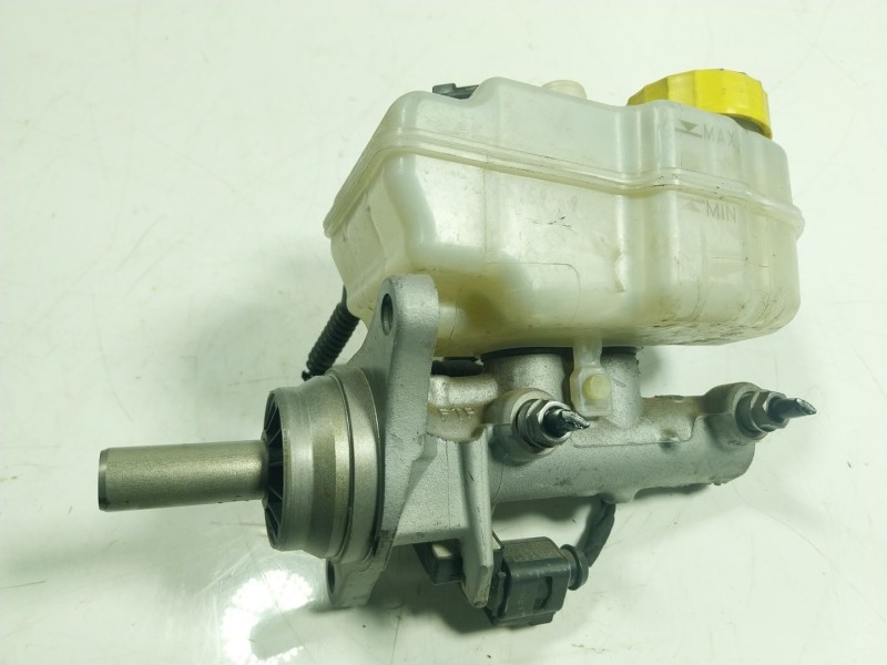 Recambio de bomba freno para skoda spaceback (5h) 1.0 tsi referencia OEM IAM  6R0611301 