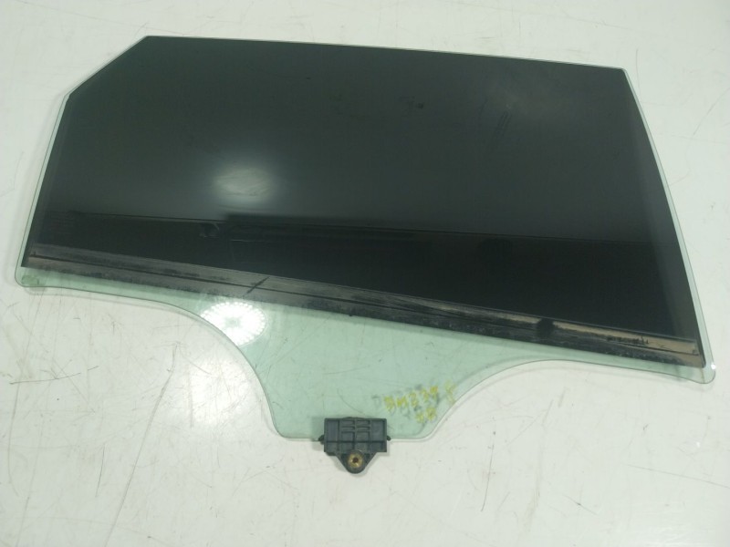 Recambio de cristal puerta trasero derecho para kia niro concept referencia OEM IAM 83420G5020  