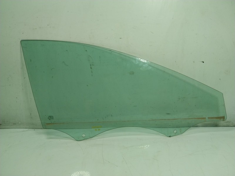 Recambio de cristal puerta delantero derecho para seat leon (5f1) 1.6 tdi referencia OEM IAM 5F4845202A  