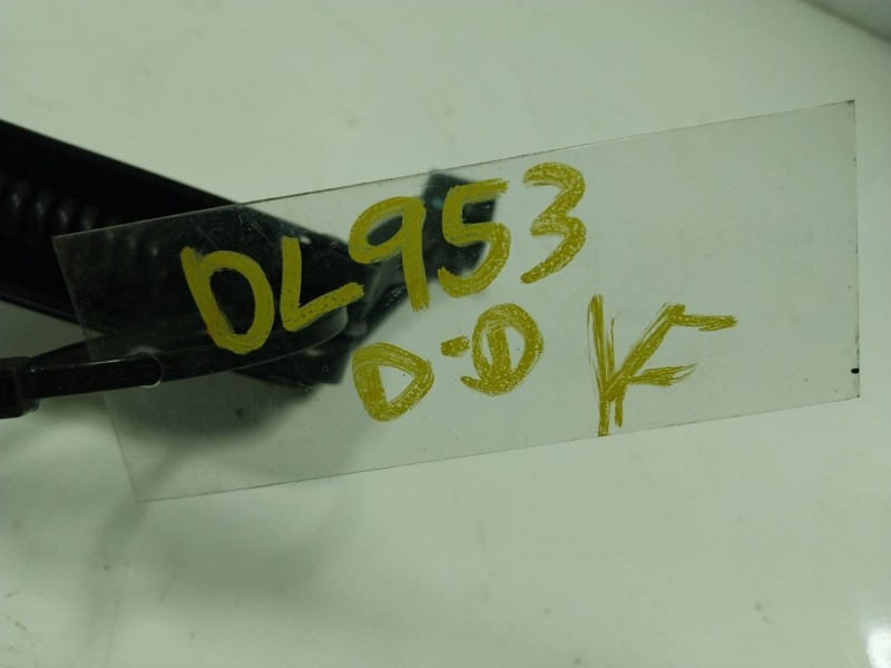 Recambio de brazo limpia delantero derecho para lexus ct 1.8 16v cat (híbrido) referencia OEM IAM   