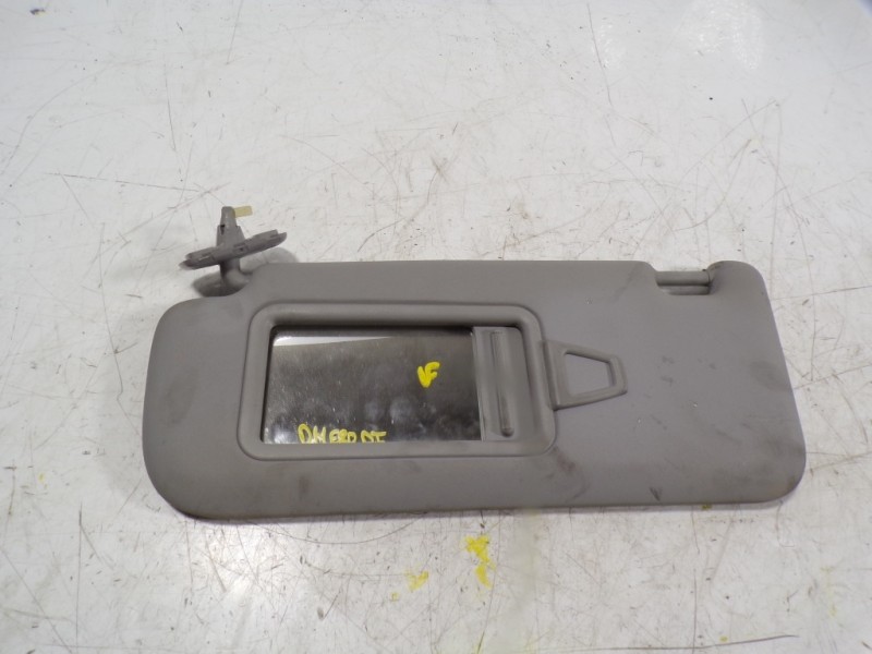 Recambio de parasol izquierdo para kia cee´´d sporty wagon 1.6 crdi cat referencia OEM IAM 852011H000ED  