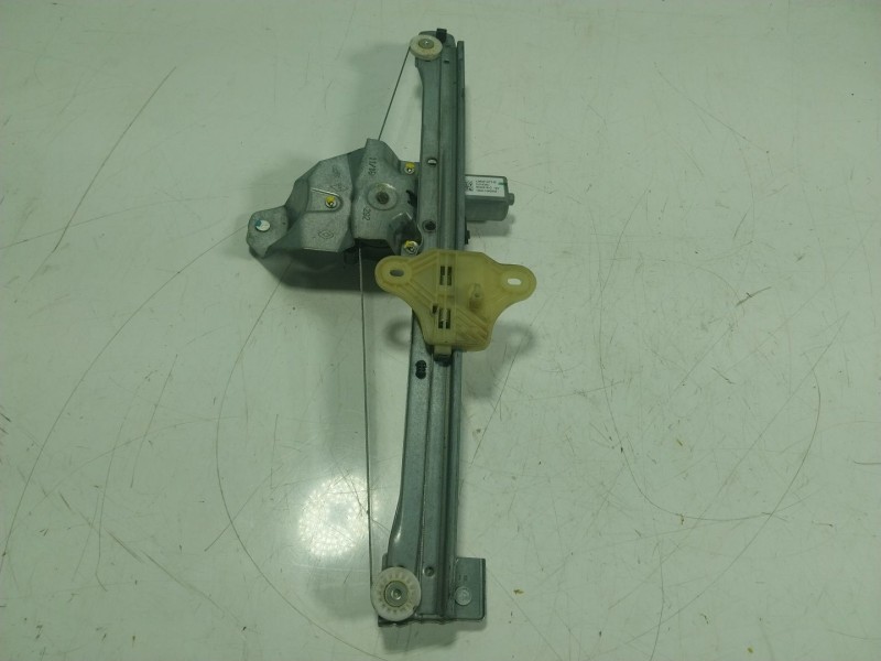 Recambio de elevalunas delantero derecho para renault zoe referencia OEM IAM  128001472B 