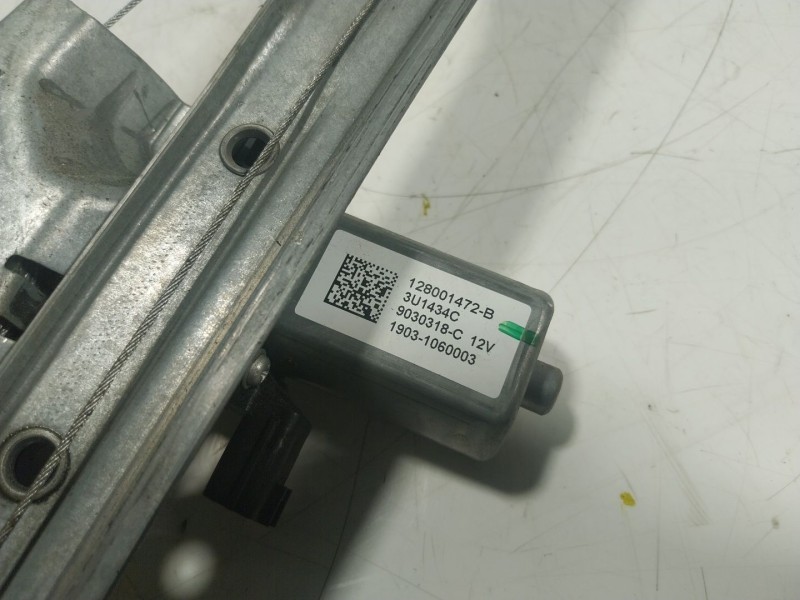 Recambio de elevalunas delantero derecho para renault zoe referencia OEM IAM  128001472B 