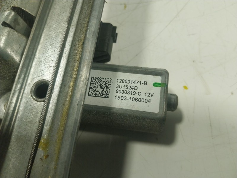 Recambio de elevalunas trasero derecho para renault zoe referencia OEM IAM  128001471B 