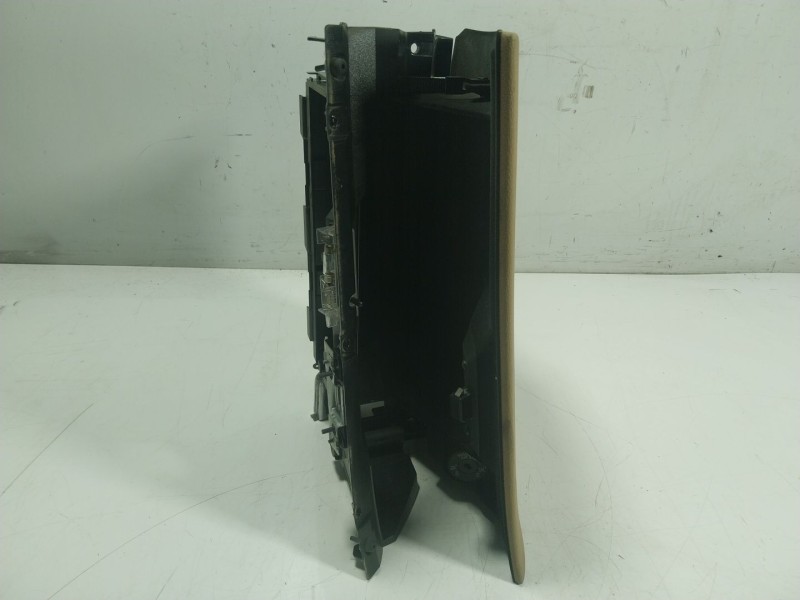 Recambio de guantera para bmw x3 (e83) 3.0 turbodiesel cat referencia OEM IAM   