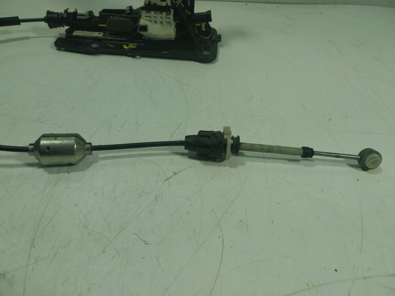 Recambio de palanca cambio para renault zoe referencia OEM IAM  341040598R 