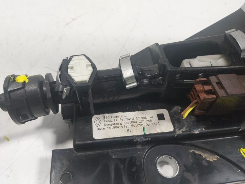 Recambio de palanca cambio para renault zoe referencia OEM IAM  341040598R 