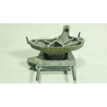 SOPORTE MOTOR IZQUIERDO 9826551380 9826551380