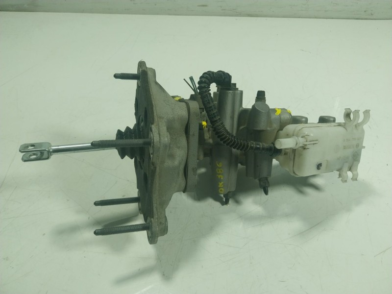 Recambio de servofreno para renault zoe 68 kw referencia OEM IAM  460115213R 