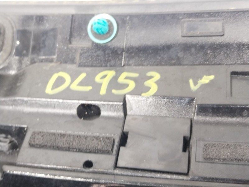 Recambio de aleron trasero para lexus ct 1.8 16v cat (híbrido) referencia OEM IAM  7608576020 