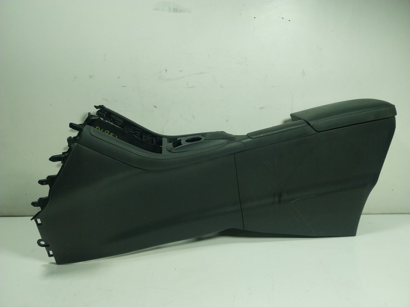 Recambio de apoyabrazos central para lexus ct 1.8 16v cat (híbrido) referencia OEM IAM   