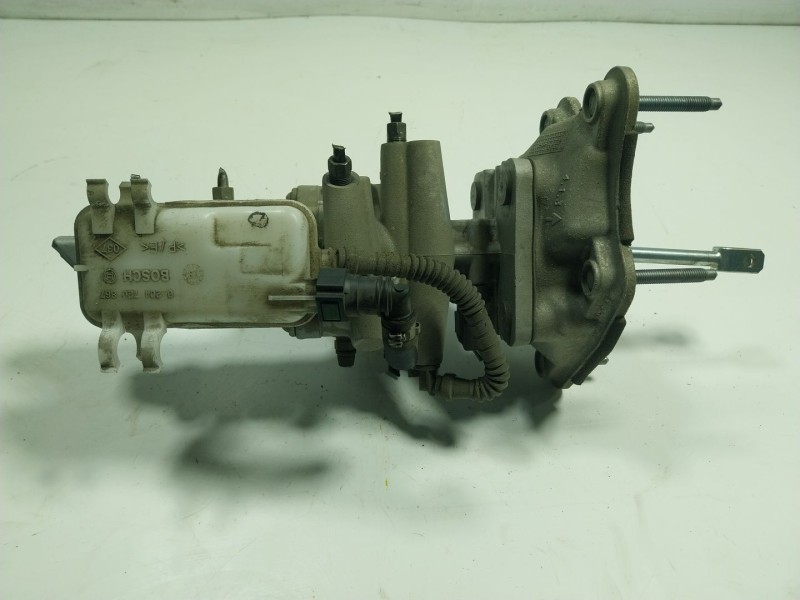 Recambio de servofreno para renault zoe referencia OEM IAM  460115213R 