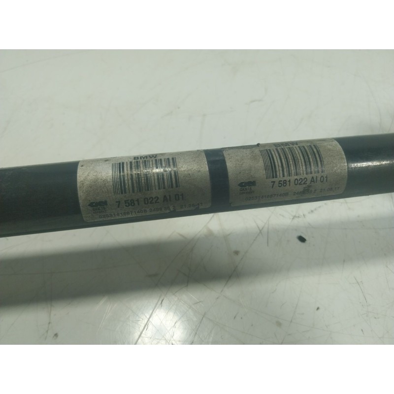 Recambio de transmision trasera derecha para bmw serie 5 lim. (f10) 3.0 turbodiesel referencia OEM IAM  7581022AI 