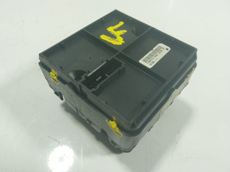 Recambio de mando multifuncion para land rover range rover sport 3.6 td v8 referencia OEM IAM  5H3213D730DC 