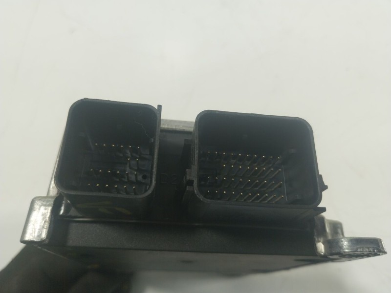Recambio de centralita airbag para land rover range rover sport 3.6 td v8 referencia OEM IAM  8H2214D374AD 