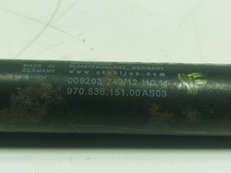 Recambio de retenedor puerta para porsche panamera 3.0 v6 tdi cat referencia OEM IAM  970536151 