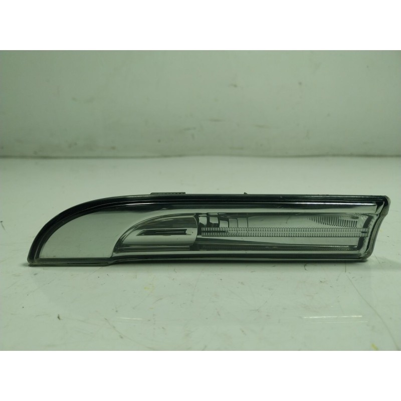 Recambio de piloto lateral izquierdo para porsche panamera 3.0 v6 tdi cat referencia OEM IAM  970631033 