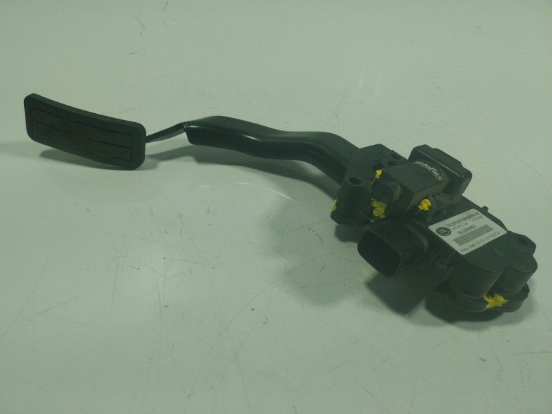 Recambio de potenciometro pedal para land rover range rover sport 3.6 td v8 referencia OEM IAM  SLC500021 