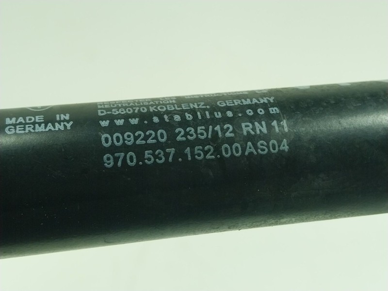 Recambio de retenedor puerta para porsche panamera 3.0 v6 tdi cat referencia OEM IAM  970537152 