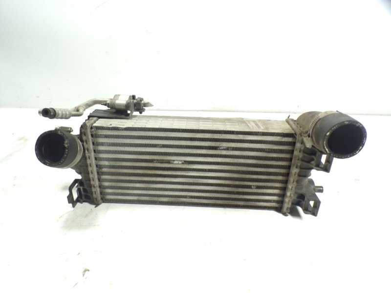 Recambio de intercooler para ford focus lim. (cb8) 1.0 ecoboost cat referencia OEM IAM 2026747 CV619L440VC 