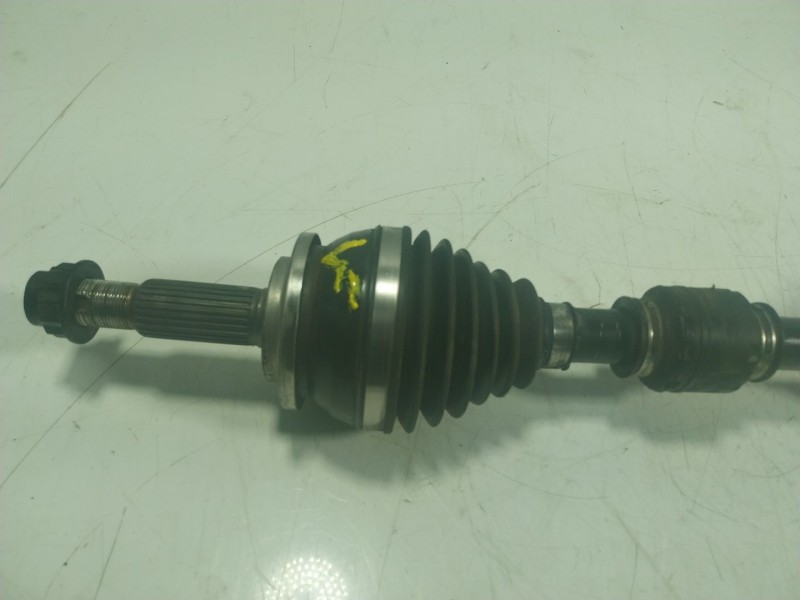 Recambio de transmision izquierda para lexus ct 1.8 16v cat (híbrido) referencia OEM IAM  16061011029 