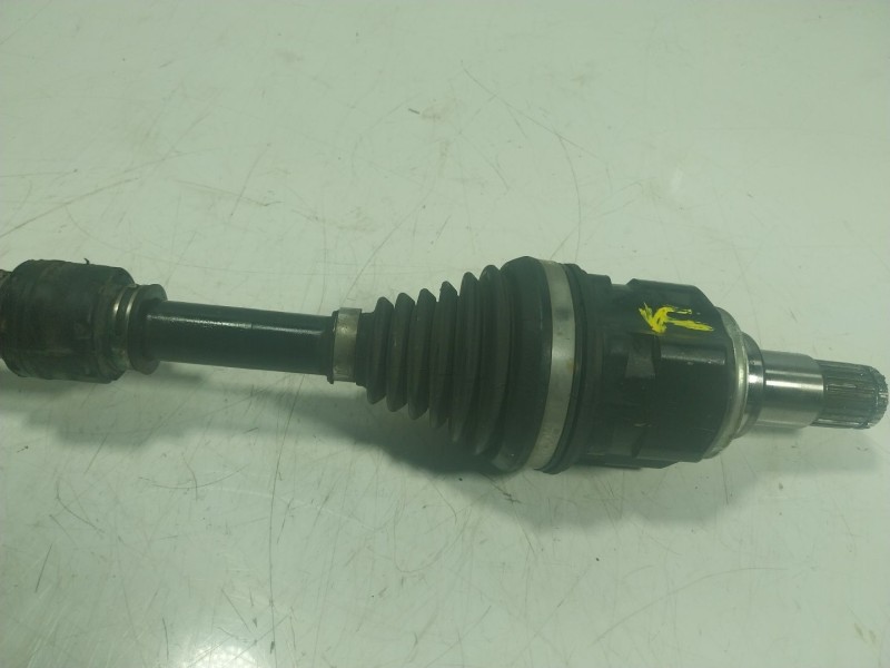 Recambio de transmision izquierda para lexus ct 1.8 16v cat (híbrido) referencia OEM IAM  16061011029 