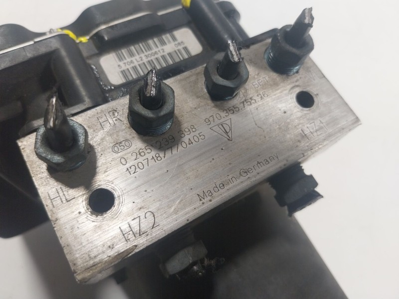 Recambio de abs para porsche panamera 3.0 v6 tdi cat referencia OEM IAM  0265239398 