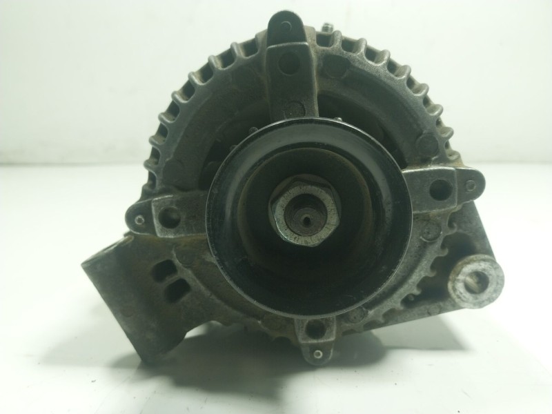 Recambio de alternador para land rover range rover sport 3.6 td v8 referencia OEM IAM  1042104651 