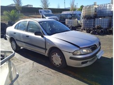 mitsubishi carisma (da_) del año 2001 2