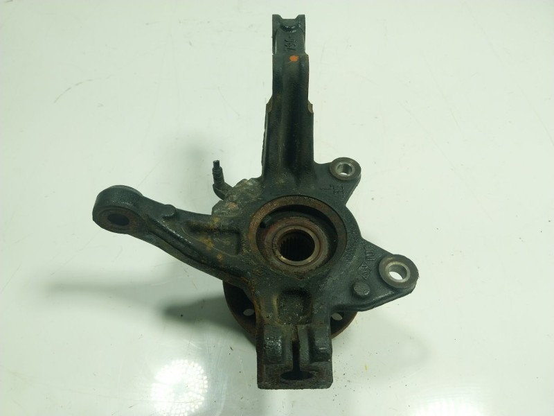 Recambio de mangueta delantera izquierda para renault zoe referencia OEM IAM   