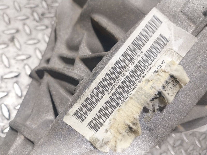 Recambio de diferencial trasero para porsche panamera 3.0 v6 tdi cat referencia OEM IAM  97035001210 