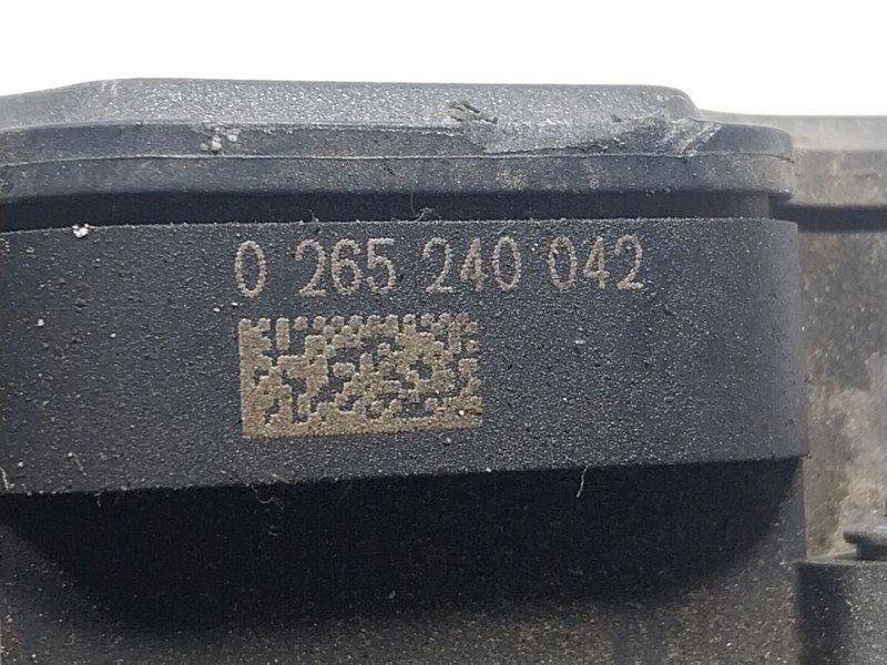 Recambio de abs para renault zoe referencia OEM IAM  472108051R 