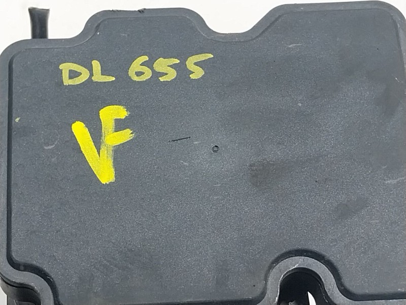 Recambio de abs para renault zoe referencia OEM IAM  472108051R 