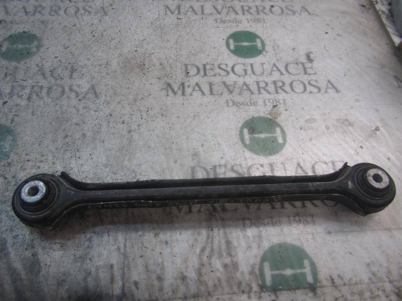 Recambio de brazo suspension inferior trasero derecho para bmw serie 3 coupe (e92) 330d referencia OEM IAM 33322406290  
