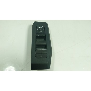 MANDO ELEVALUNAS DELANTERO IZQUIERDO 8404047190 8404047190 