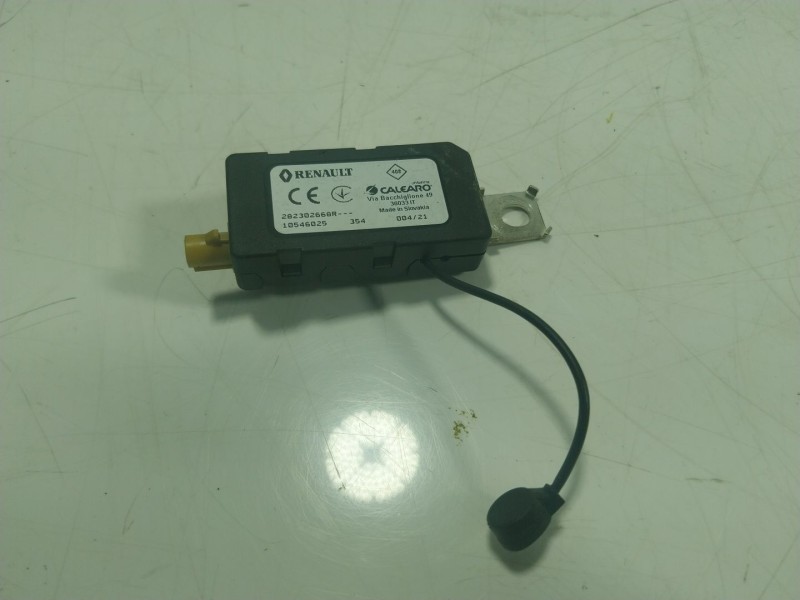 Recambio de modulo electronico para renault kadjar (ha_, hl_) 1.3 tce 140 referencia OEM IAM  282302668R 