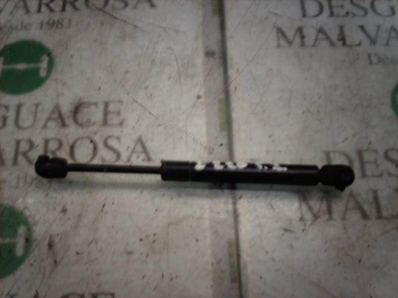 Recambio de amortiguadores maletero / porton para nissan primera berlina (p12) visia referencia OEM IAM   