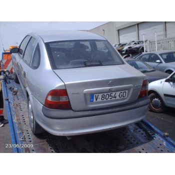 OPEL VECTRA B BERLINA