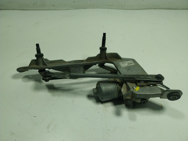 Recambio de motor limpia delantero para renault zoe referencia OEM IAM  288003381R 